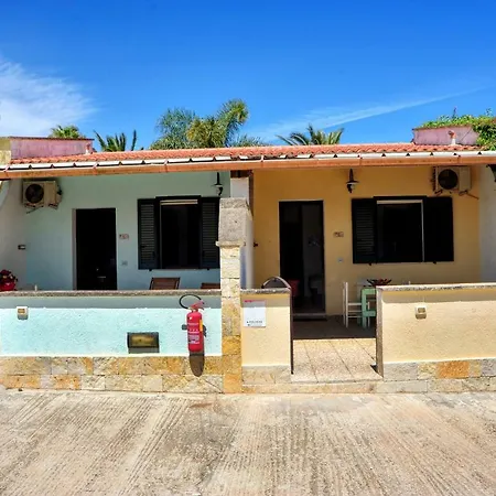 Agriturismo Il Piccolo Lago Otranto Exterior photo